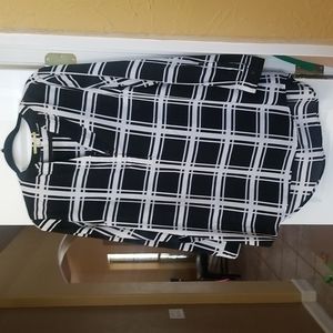 Gianni Bini Black & White Tunic Sz Large